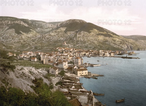 Comisa, today Komiza, near Lissa, now Vis, Dalmatia, Croatia, Austro-Hungary, digitally restored reproduction from a 19th century original, record date not stated, now Komiza, near Lissa, now Vis, Dalmatia, Croatia, Austro-Hungary, digitally restored reproduction from a 19th century original, record date not stated, Europe