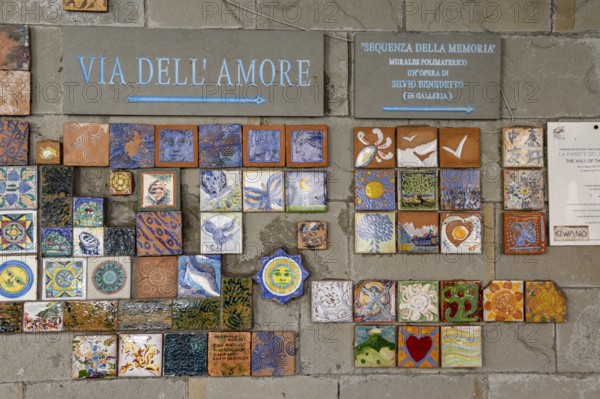 Wall tiles, signposts for the Via dell' Amore from Riomaggiore to Manarola, Riomaggiore, Cinque Terre, Province of La Spezia, Liguria, Italy, Europe