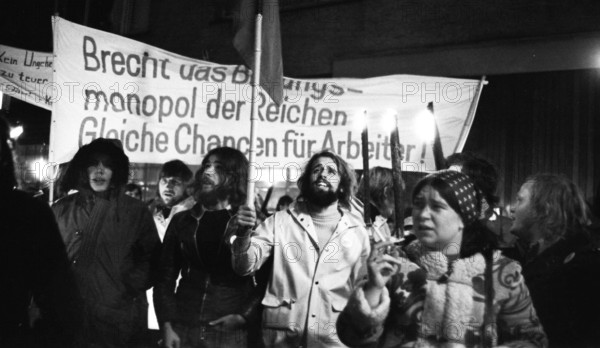 The conference of the left-oriented SDAJ and the torchlight march of the youth organisation against a reduction in apprenticeships and youth unemployment on 05.10.1974 in Remscheid, Germany, Europe