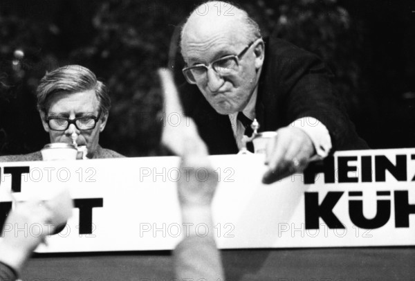 An election rally of the Social Democratic Party of Germany (SPD) on 23.4.1975 in the Westfalenhalle in Dortmund..Hewlmu Schmidt, Heinz Kuehn f.l, Germany, Europe