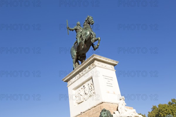 Plaza de Oriente equestrian statue King Felipe IV designed by Velazquez, Madrid, Spain, Europe