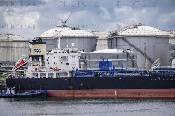 Tankers, in the petroleum harbour, seaport of Rotterdam, Maasvlakte, Rotterdam Netherlands