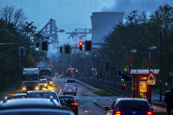 Hüttenwerke Krupp Mannesmann, HKM, blast furnaces, cooling tower, in Duisburg-Hüttenheim, view over Ehinger Straße, North Rhine-Westphalia, Germany, Europe