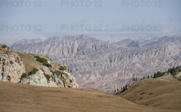 Barren mountain landscape, Moldo-Ashuu Pass, Naryn Province, Kyrgyzstan, Asia