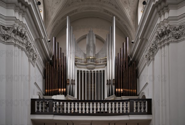 Interior photograph of Klais organ, Neumünster parish church, Würzburg, Lower Franconia, Bavaria, Germany, Europe