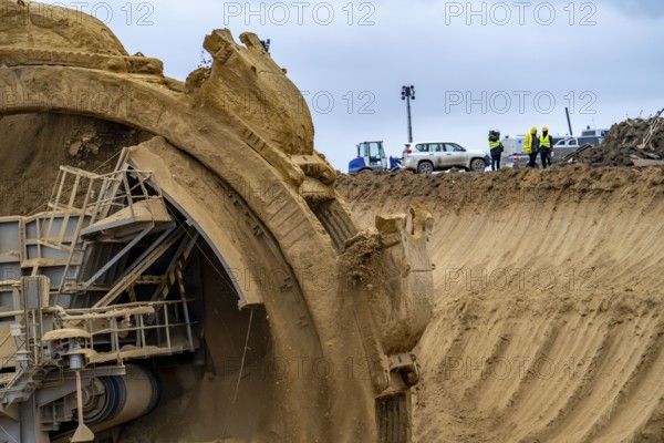 Opencast lignite mine Garzweiler 2, bucket wheel excavator 261 excavating the surface, at the rest of the hamlet Lützerath, bucket diameter is 17 metres, Erkelenz, North Rhine-Westphalia, Germany, Europe