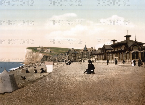 The beach, seaside resorts, Tréport, Normandy, France, ca 1890, Historical, digitally restored reproduction from a 19th century original, Record date not stated, Europe