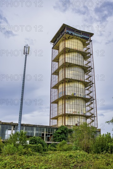 Disused drying tower near Siena, Tuscany, Italy, Europe