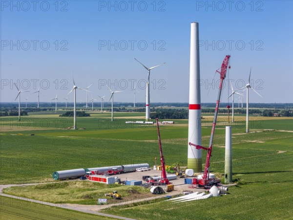 Repowering of a wind farm near Issum, here the dismantling of the tower, 9 older wind turbines from the manufacturer Enercon (model series E-58) will be dismantled, which have been in operation for over two decades, will be replaced by a total of four Enercon E-160 turbines, under construction, with a total output of 22 megawatts, Lower Rhine, North Rhine-Westphalia, Germany, Europe