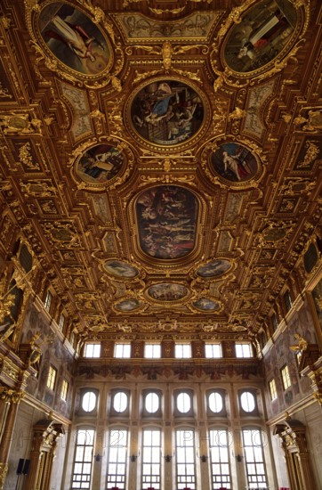 Europe, Germany, Bavaria, Swabia, Augsburg, Rathausmarkt, Town Hall, Renaissance, built 1615 to 1620, Golden Hall, view to the ceiling, Hamburg, Hamburg, Federal Republic of Germany, Europe