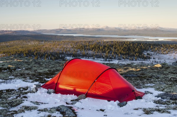 Tent in mountain landscape, Sarek National Park, World Heritage Laponia, Norrbotten, Lapland, Sweden, Sweden, Scandinavia, Europe