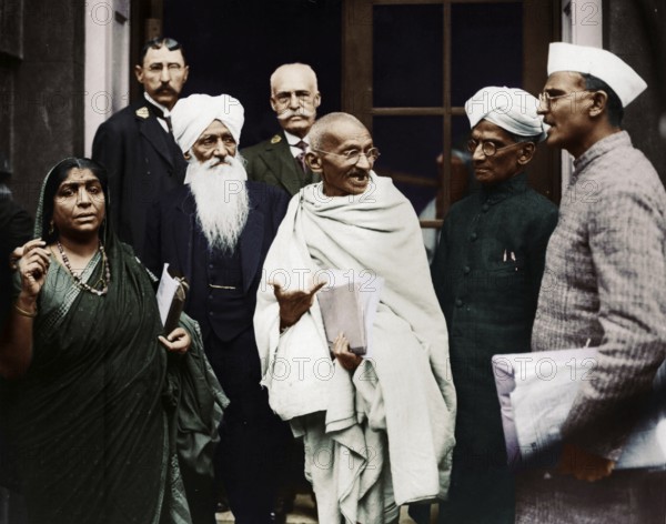 Mahatma Gandhi leaving St James Palace, London, England, October 1931