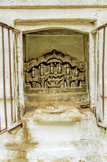 Lord Rama, Lakshman, Sita, Hanuman, idols, Malyavanta Raghunatha Temple, Hampi, Karnataka, India, Asia