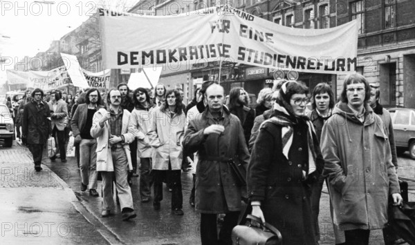 Students at Dortmund University demonstrated on 30.01.1975 against what they saw as a worsening of study conditions as a result of the Higher Education Framework Act (HRG), Germany, Europe