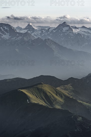 Evening mood, silhouettes, dramatic mountain landscape, view from Hochkönig, Salzburger Land, Austria, Europe