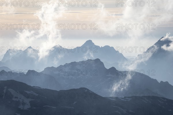 Silhouettes, Dramatic Mountain Landscape, View from Hochkönig, Salzburger Land, Austria, Europe