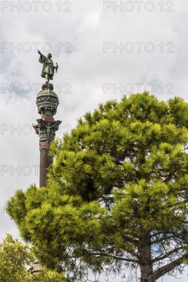 Statue of Christopher Columbus, Barcelona, Spain, Europe