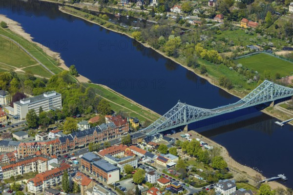 Elbe bridge Blaues Wunder seen from Blasewitz