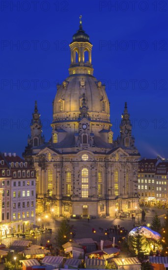 Christmas market on Dresden's Neumarkt square