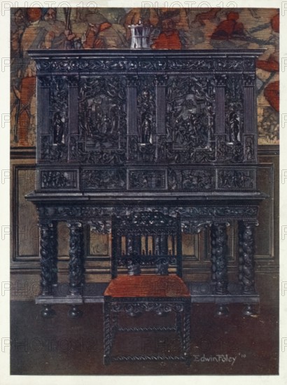 Furniture around the turn of the century 1900, The 'Rubens' cabinet - carved from ebony. Interior fittings inlaid and columns of tortoiseshell (1910, 1911), The 'Rubens' cabinet-of ebony carved. Interior fittings inlaid and columns of tortoiseshell (1910, 1911) .jpg