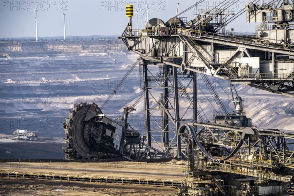 Lignite opencast mine Garzweiler, bucket wheel excavator mining overburden, coal, near Jüchen, North Rhine-Westphalia, Germany, Europe