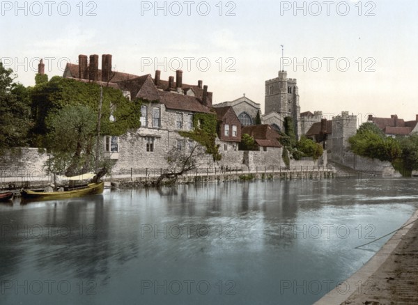 Kirche, Palast und College, Maidstone, England / Church, palace and college, England, Historic, digitally restored reproduction from a 19th century original, 1880, Record date not stated