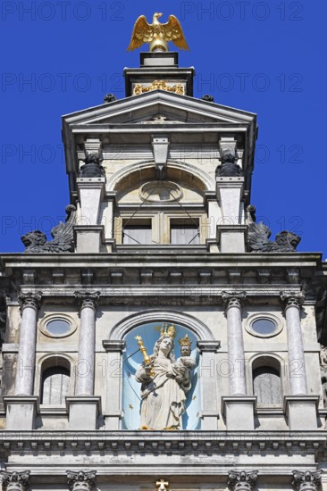 Historic City Hall Stadthuis on the Grote Markt, detailed view, patron saint Mother of God on the façade, UNESCO World Heritage Site, Antwerp, Belgium, Europe