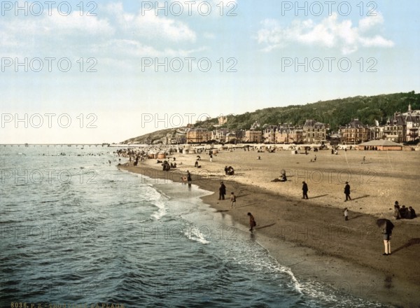 General view and beach, Trouville, Normandy, France, ca 1890, Historical, digitally restored reproduction from a 19th century original, Record date not stated, Europe