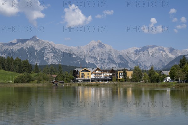 Flat houses at the Wildsee, Karwendel Mountains, Alps, Gschwandt, Seefeld, Tyrol, Austria, Europe