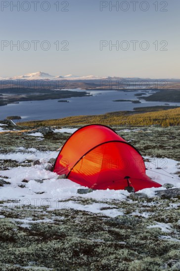 Tent in mountain landscape, Sarek National Park, World Heritage Laponia, Norrbotten, Lapland, Sweden, Sweden, Scandinavia, Europe