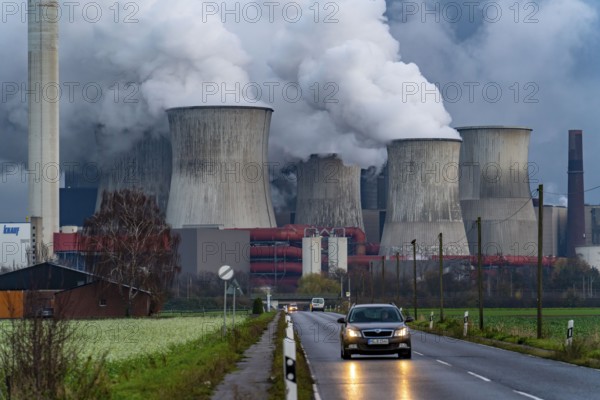 Lignite-fired power plant, RWE Power AG Niederaußem power plant, near Bergheim, North Rhine-Westphalia, North Rhine-Westphalia, Germany, Europe