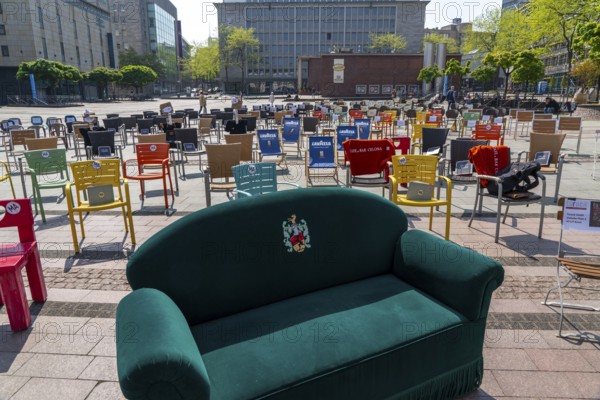 Campaign 1, 000 empty chairs, with which restaurateurs, nationwide, want to draw attention to the problems of the catering trade in the Corona period, Kennedyplatz, effects of the Corona crisis in Essen, Germany, Europe