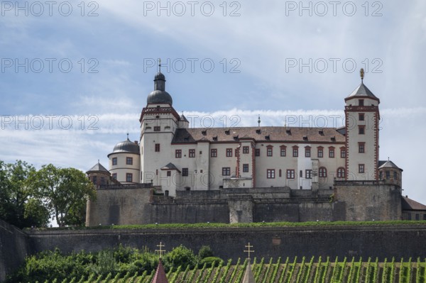 Marienberg Fortress, residence of the Würzburg prince-bishops from 1253 to 1719, rebuilt as a Renaissance castle in 1600, Würzburg, Lower Franconia, Bavaria, Germany, Europe