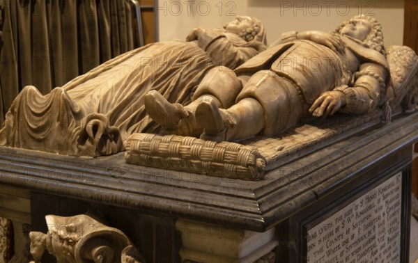 Sir Henry Kingesmill tomb monument, church of Saint Mary, Kingsclere, Hampshire, England, UK died 1625