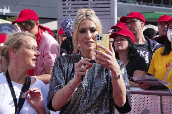 Wendy Jacobson (producer), DEADPOOL & WOLVERINE (cinema release: 24.07.2024), red-yellow carpet at the fan event on Uber Platz in Berlin, 07.07.2024