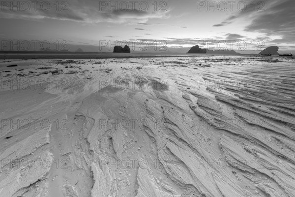 Structures in the sand, sunrise at low tide on the beach of Koh Ngai Island, Andaman Sea, Satun Province, Southern Thailand, Thailand, Asia