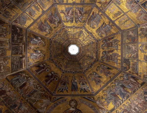 Florence, Florence, Piazza del Duomo, Baptistery of San Giovanni, dome, mosaic probably by Venetian masters 13th century