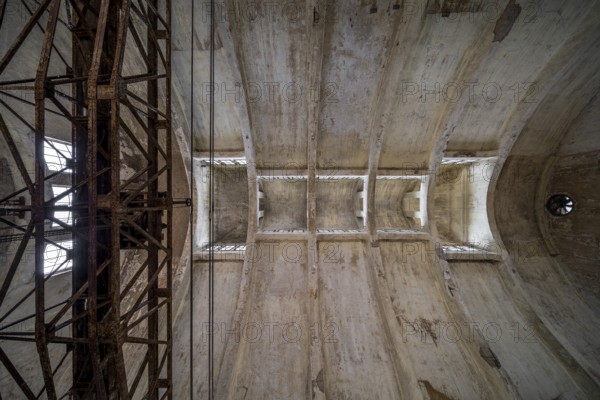 Krefeld, old wastewater treatment plant, old sewage treatment plant, interior, built in 1910 by Georg Bruggaier, view into the concrete vault