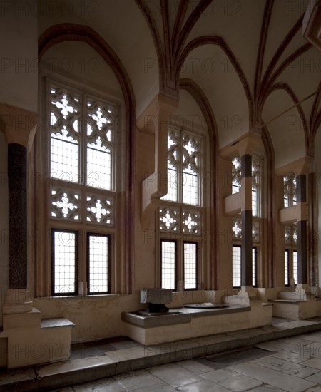 Grand Master's Palace, high hallway with openwork reveals next to the summer hall