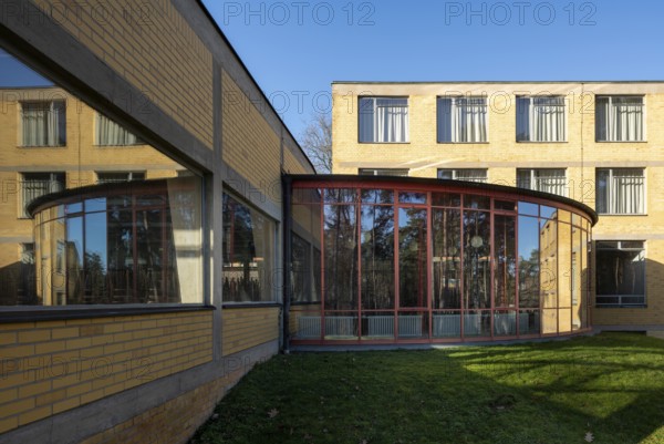 Bernau, Federal School of the General German Trade Union Federation, built 1928-1930 by Hannes Meyer and Hans Wittwer. Residential wing and dining hall