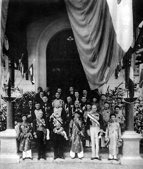 Visite du gouverneur des Indes néerlandaises en Indochine, 1930