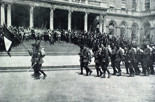Première Guerre Mondiale. Réception de soldats français aux Etats-Unis (2 mai 1918)