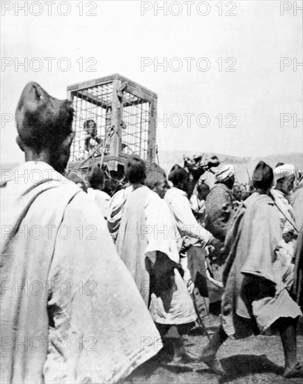 Capture of defeated Moroccan pretender Rogui Bou-Hamara (1909)