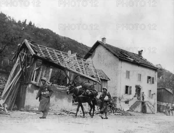 Membres de la 3e division algérienne dans les Vosges, automne  1944