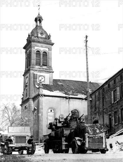 Véhicule américain de défense anti-aérienne à Waldweisse
(1945)