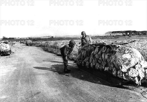 Bombes allemandes près de Châteaudun
(Eté 1944)