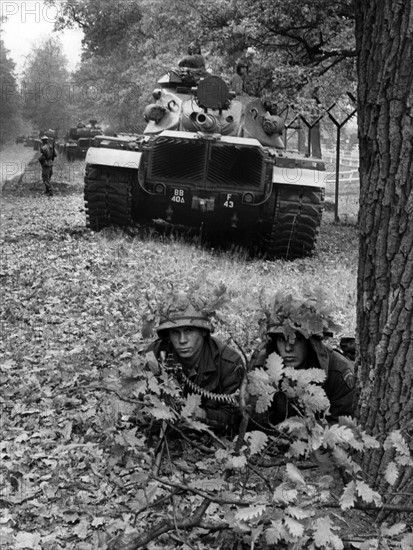 Manoeuvre "Roadway Three" of US army in Berlin