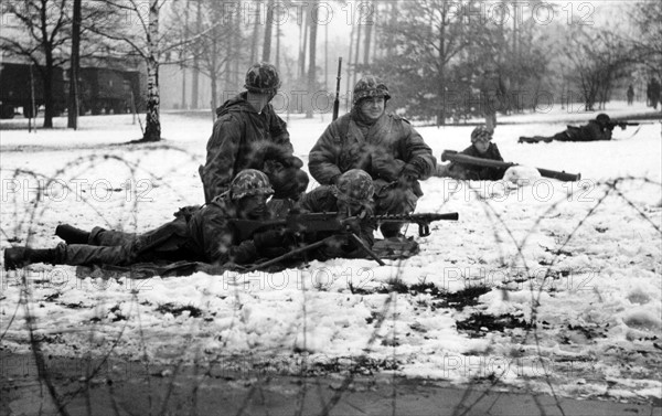 Maneuver of US troops in Berlin