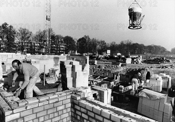 US Army builds apartments in Berlin-Düppel