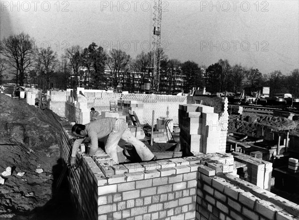 US Army builds apartments in Berlin-Düppel